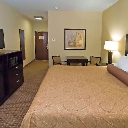 Best Western Bastrop Pines Inn Værelse billede