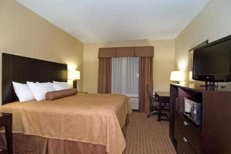 Best Western Bastrop Pines Inn Eksteriør billede
