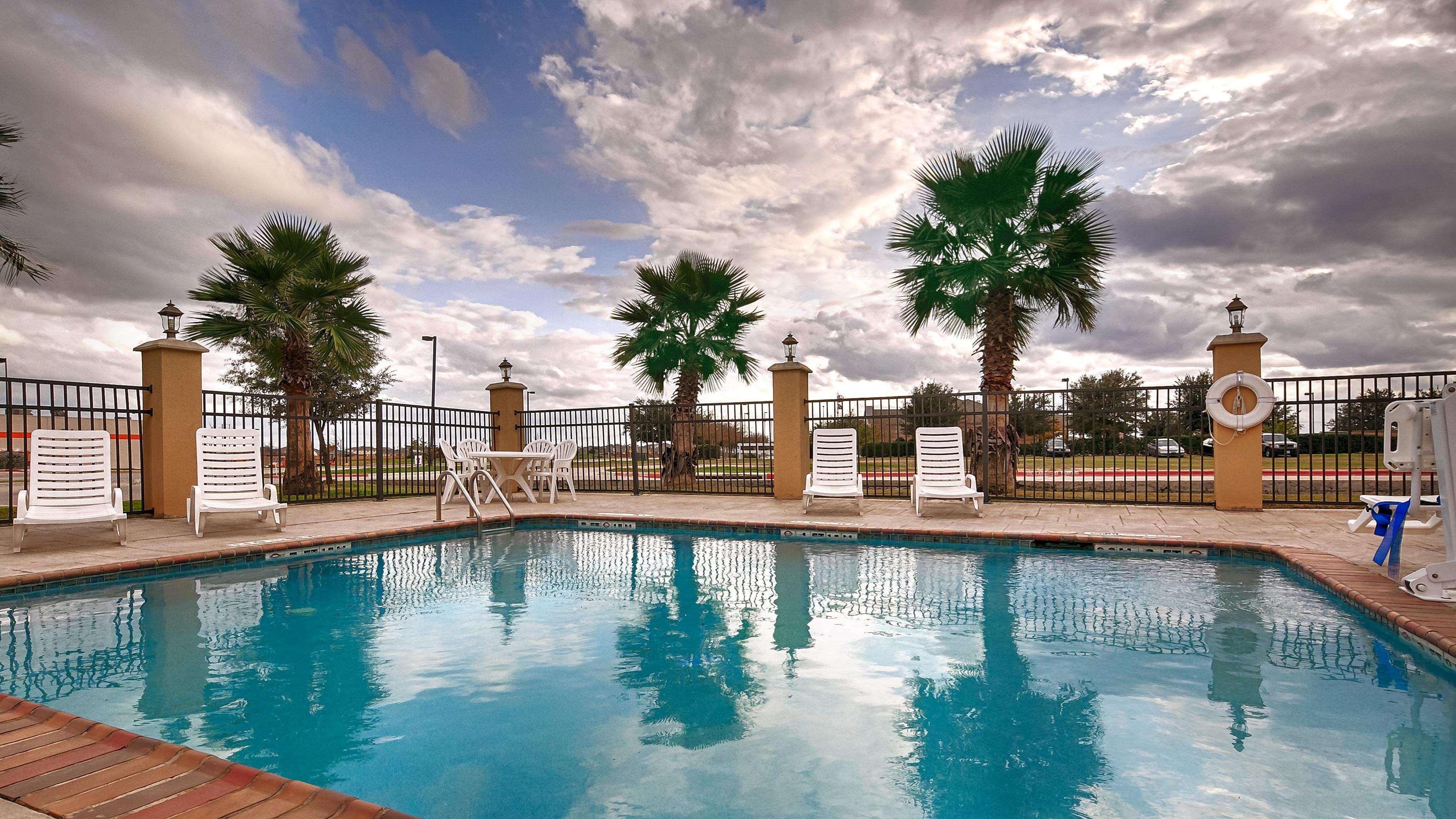 Best Western Bastrop Pines Inn Eksteriør billede